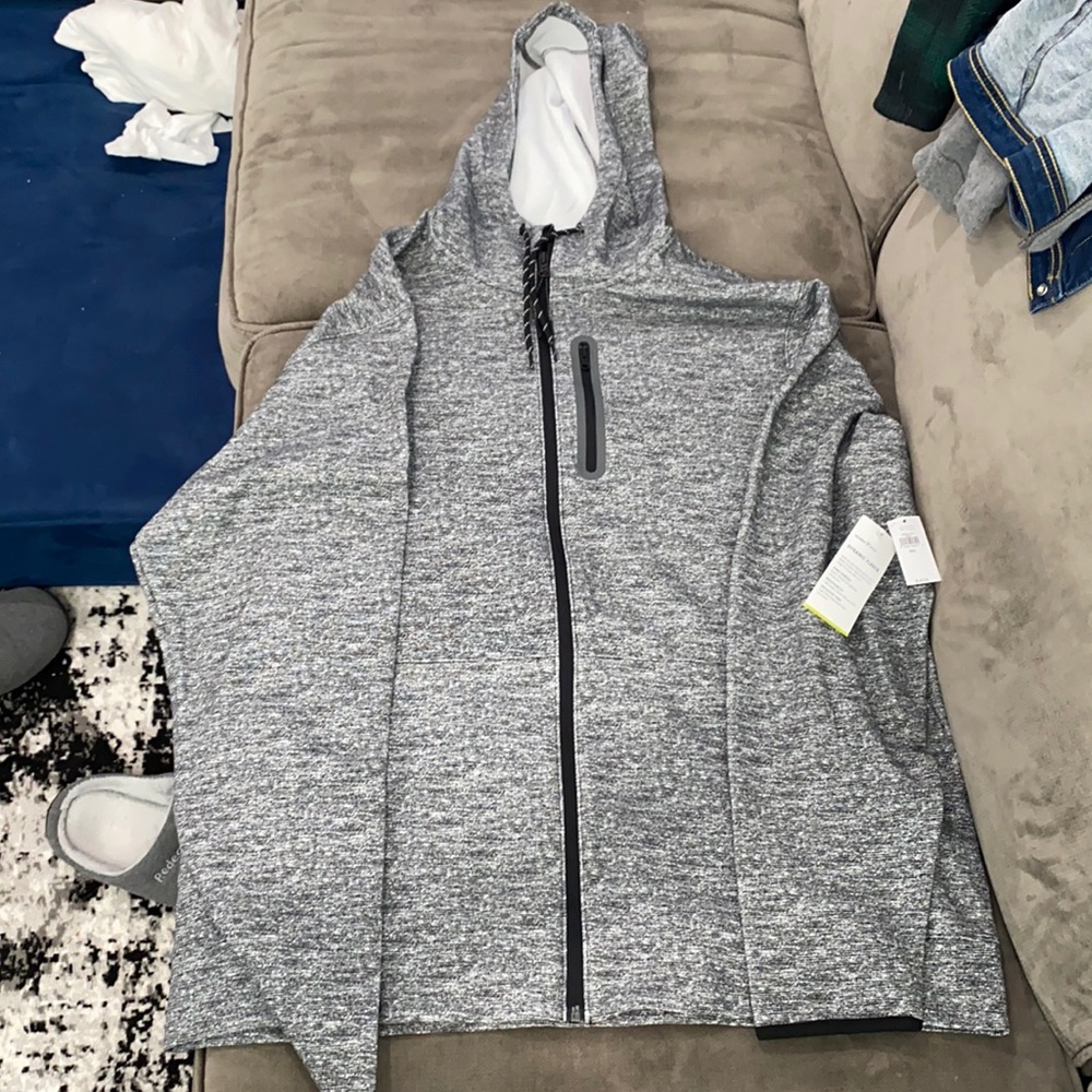 Dynamic fleece hoodie